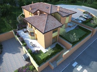 Appartamento in Vendita a Castelfiorentino, 350'000€, 110 m², con Box