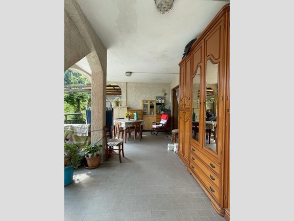 Quadrilocale in Vendita a Vezzi Portio, 175'000€, 65 m²