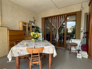 Quadrilocale in Vendita a Vezzi Portio, 175'000€, 65 m²