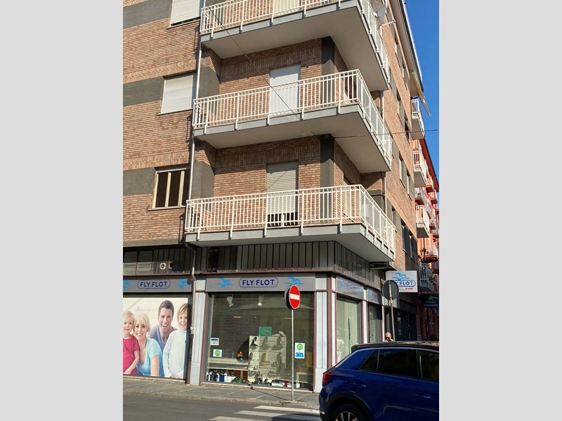 Appartamento in Affitto a Cuneo, zona Centro, 450€, 90 m²