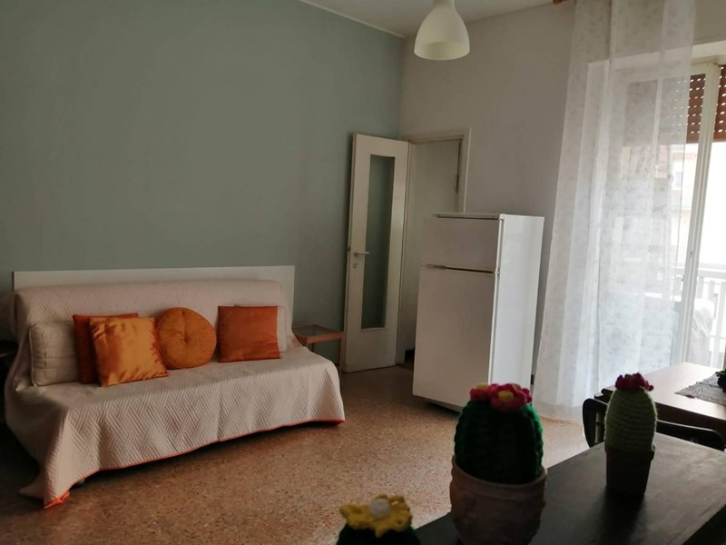 Monolocale in Affitto a Milano, zona S. Rita da Cascia, 650€, 35 m², arredato