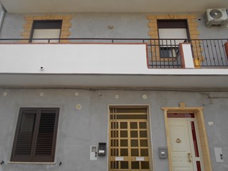 Quadrilocale in Vendita a Castelvetrano, zona Palma, 30'000&euro;, 90 m²