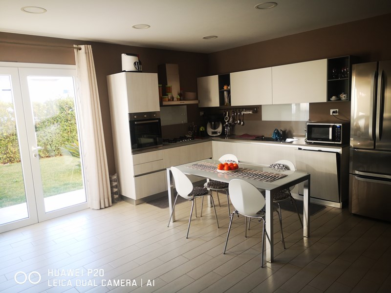 Quadrilocale in Vendita a Ragusa, zona Altasfera , 150'000&euro;, 78 m²