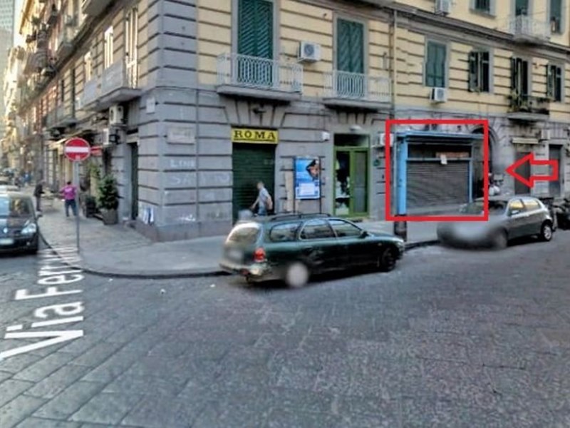 Negozio in Vendita a Napoli, zona Via Nazionale, 159€, 25 m², arredato