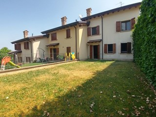 Casa Semi Indipendente in Vendita a Zocca, 140'000€, 90 m²
