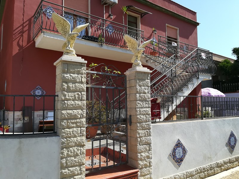 Casa Indipendente in Affitto a Trapani, zona via Piro 54, 430€, 100 m², arredato