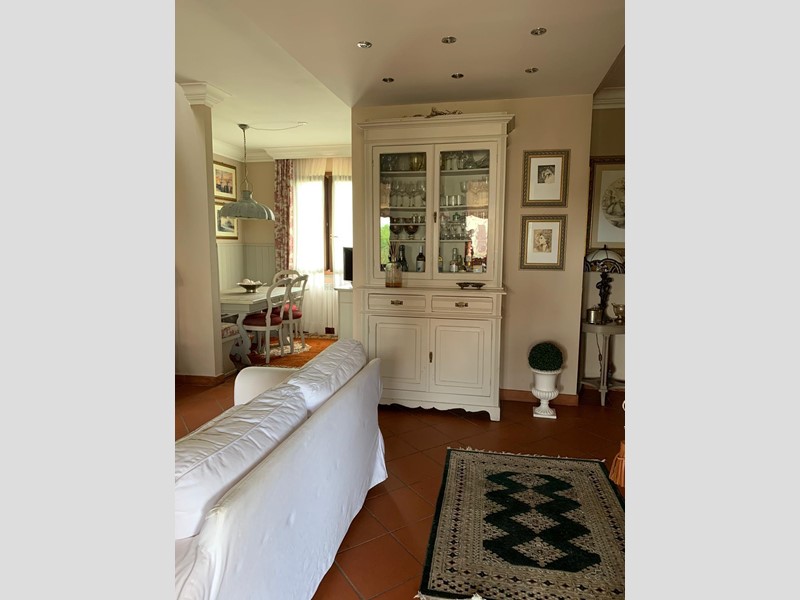 Appartamento in Vendita a Pontedera, zona Il Chiesino, 270'000€, 130 m²