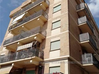 Trilocale in Affitto a Marino, zona Centro, 650€, 90 m²