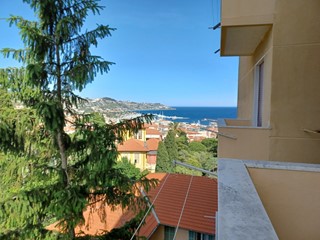 Bilocale in Vendita a Sanremo, 164'000€, 48 m², arredato