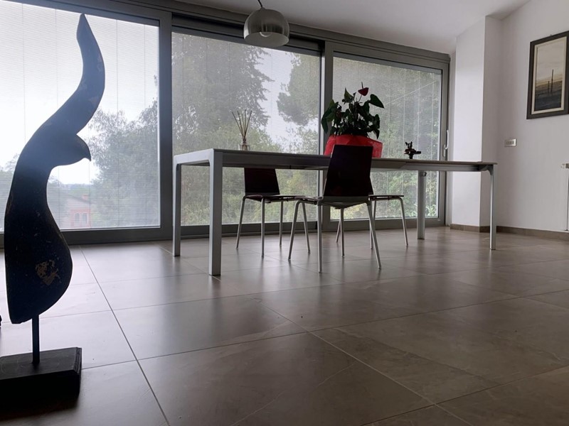 Casa Indipendente in Vendita a Massarosa, zona Piano di Mommio, 550'000€, 180 m²