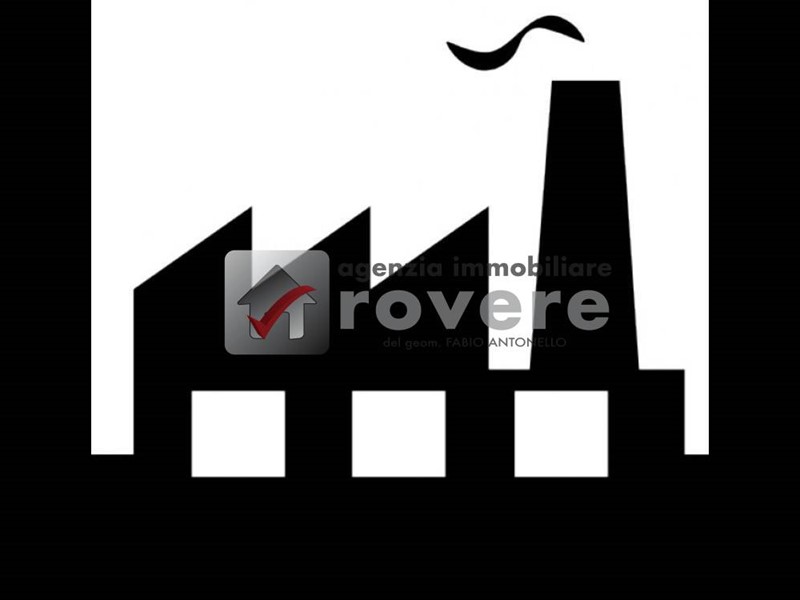 Capannone in Vendita a Carbonera, zona Biban, 110'000€, 400 m²
