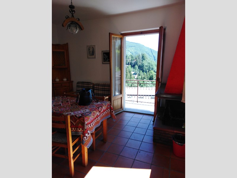 Quadrilocale in Vendita a Pievepelago, zona Via Rigone, 45'000€, 55 m², arredato