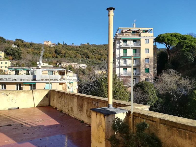 Attico in Affitto a Genova, zona SanMartino , 800€, 85 m², arredato