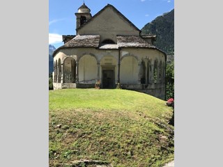 Casa Indipendente in Vendita a Premia, 46'000€, 300 m²