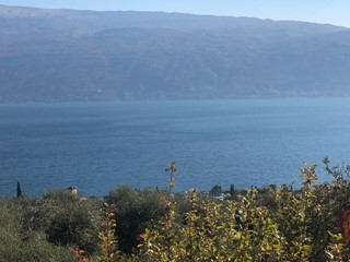 Villa in Vendita a Gargnano, 1'280'000€, 400 m², arredato