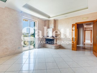 Bilocale in Vendita a Villaricca, 89'000€, 65 m²