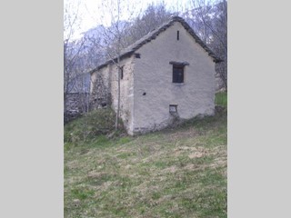 Casale in Vendita a Trasquera, 46'000€, 70 m²