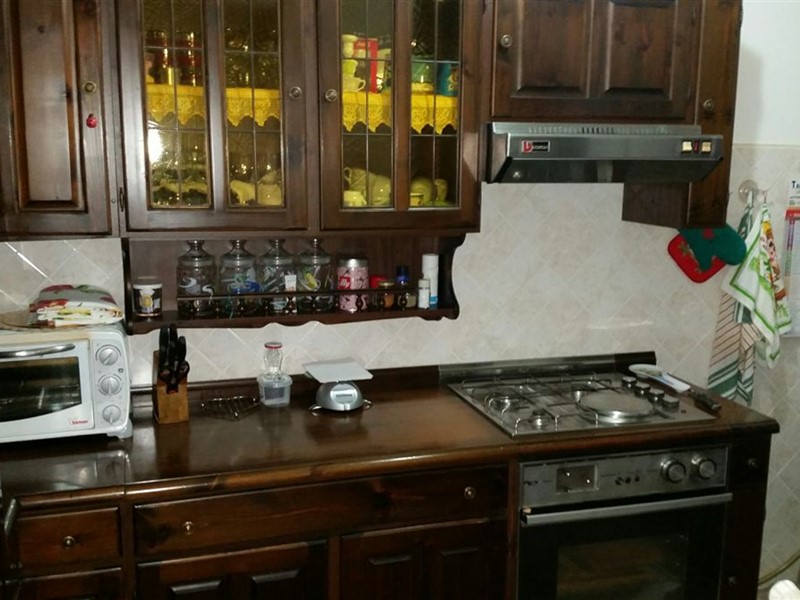 Appartamento in Vendita a Ceprano, 75'000€, 130 m², arredato