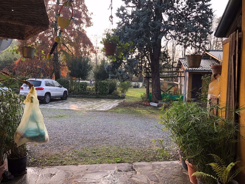 Casa Indipendente in Vendita a Locate di Triulzi, 650'000€, 500 m²