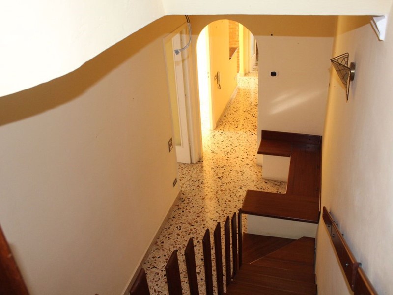 Trilocale in Vendita a Belmonte Mezzagno, 58'000€, 73 m²