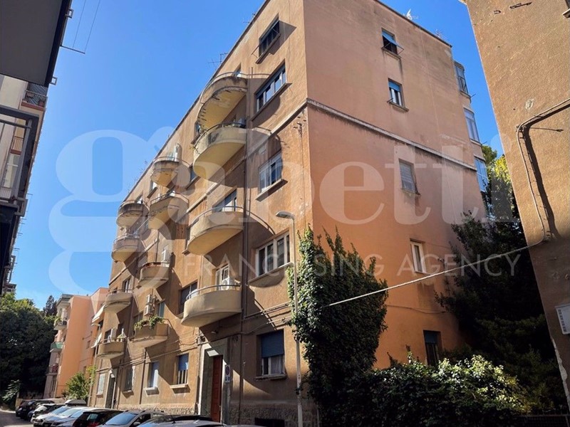Appartamento in Vendita a Sassari, 119'000€, 153 m²