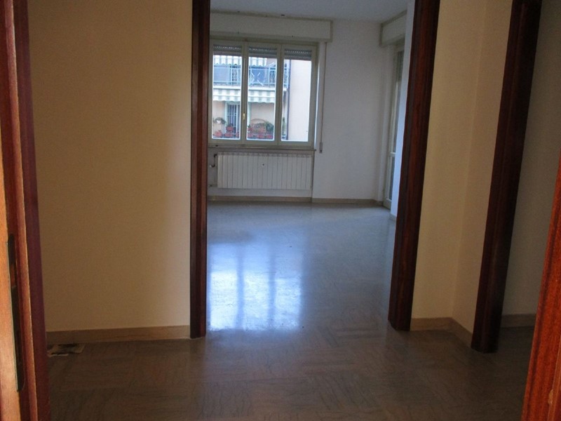 Trilocale in Vendita a Terni, 60'000€, 95 m²