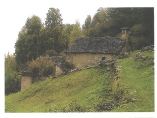 Casale in Vendita a Trasquera, 40'000€, 120 m²