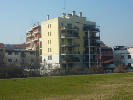 Trilocale in Affitto a Milano, 1'120€, 90 m²