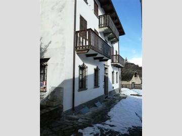 Casa Indipendente in Vendita a Crodo, 245'000€, 300 m²
