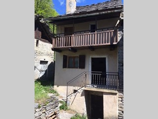 Casa Indipendente in Vendita a Varzo, 47'000€, 60 m²