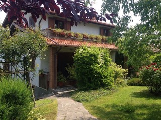 Villa in Vendita a Colli Verdi, 180'000€, 180 m², arredato