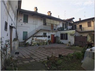 Quadrilocale in Vendita a Cassinetta di Lugagnano, 98'000€, 98 m²