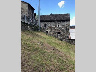 Monolocale in Vendita a Borgomezzavalle, 22'000€, 90 m²