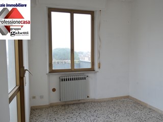 Trilocale in Vendita a Sinalunga, 64'000€, 67 m²
