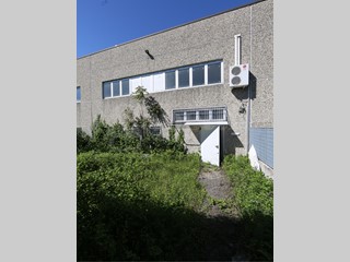 Capannone in Vendita a Fagnano Olona, 300'000€, 650 m²