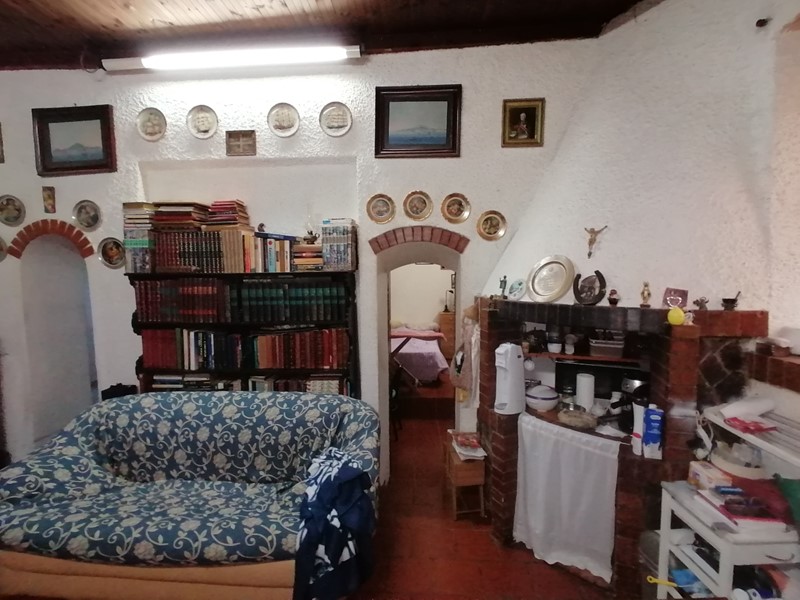 Casa Semi Indipendente in Vendita a Bergeggi, zona CENTRO PAESE, 220'000€, 65 m²