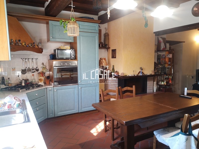 Rustico in Vendita a Dicomano, zona Frascole, 155'000€, 55 m²