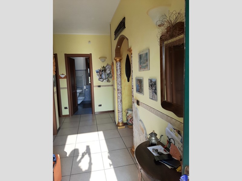 Casa Semi Indipendente in Vendita a Luni, 250'000€, 107 m², arredato