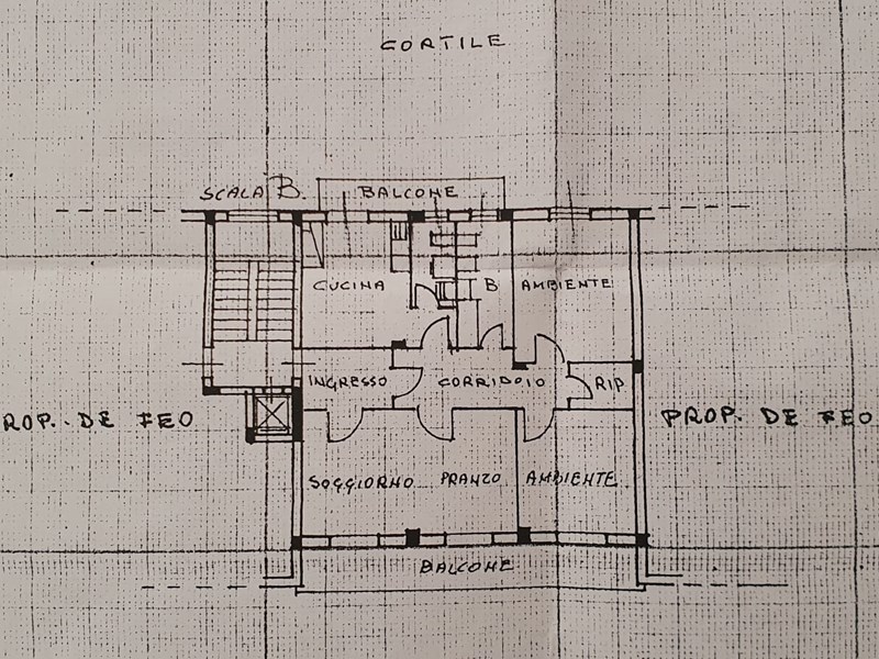 Quadrilocale in Vendita a Bari, zona CARRASSI, 250'000€, 130 m²