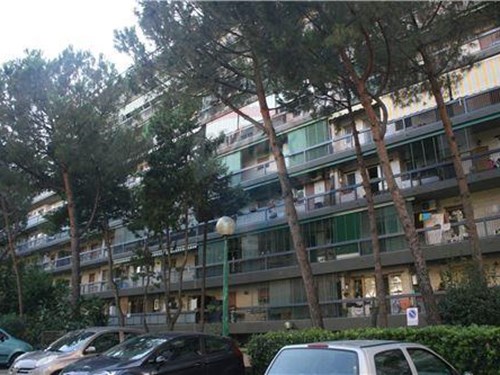 Quadrilocale in Affitto a Napoli, zona Ponticelli - San Giorgio a Cremano, 650€, 90 m²