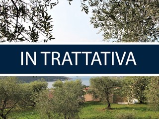 Terreno edificabile in Vendita a Sale Marasino, 550'000€, 