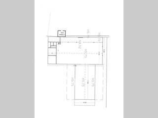 Capannone in Vendita a Massa, 300'000€, 400 m²