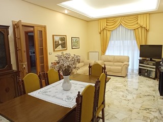 Quadrilocale in Vendita a Ragusa, 59'000&euro;, 90 m²