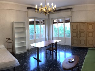 Appartamento in Affitto a Foggia, zona centro, 210€, 140 m², arredato