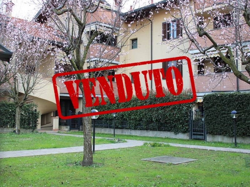 Trilocale in Vendita a Cassina de' Pecchi, zona Sant'Agata, 198'000€, 92 m²