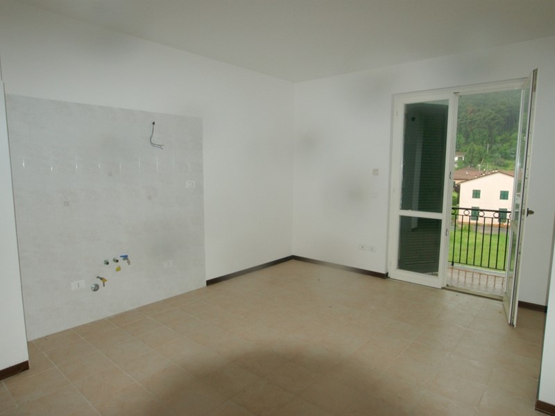 Quadrilocale in Vendita a Ameglia, 156'000&euro;, 62 m²