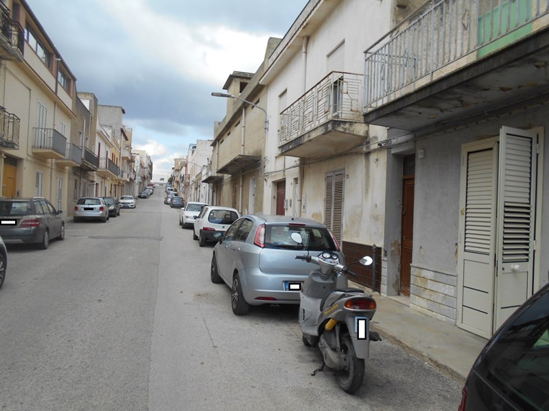 Casa Indipendente in Vendita a Castelvetrano, zona Beati Morti, 17'000&euro;, 70 m²