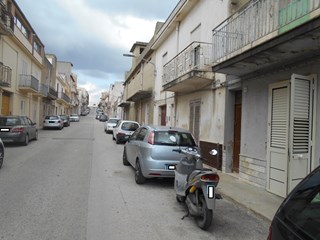 Casa Indipendente in Vendita a Castelvetrano, zona Beati Morti, 17'000&euro;, 70 m²