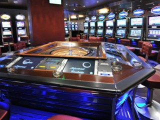 Attività commerciale in Vendita a Lucca, zona Fagnano, 220'000€, 170 m²