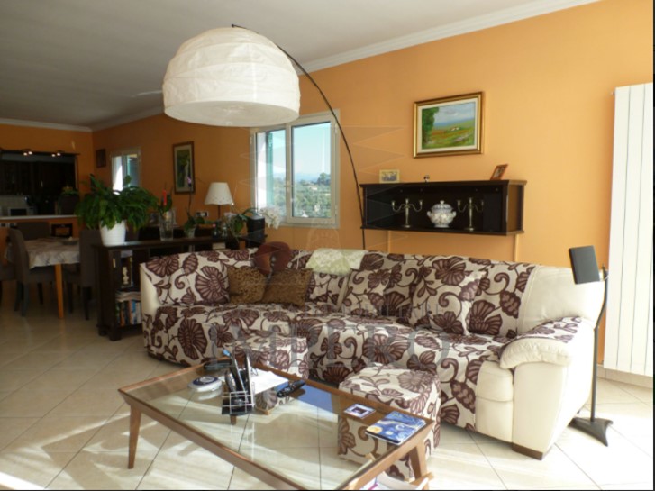 Casa Indipendente in Vendita a Camporosso, 280'000€, 100 m²